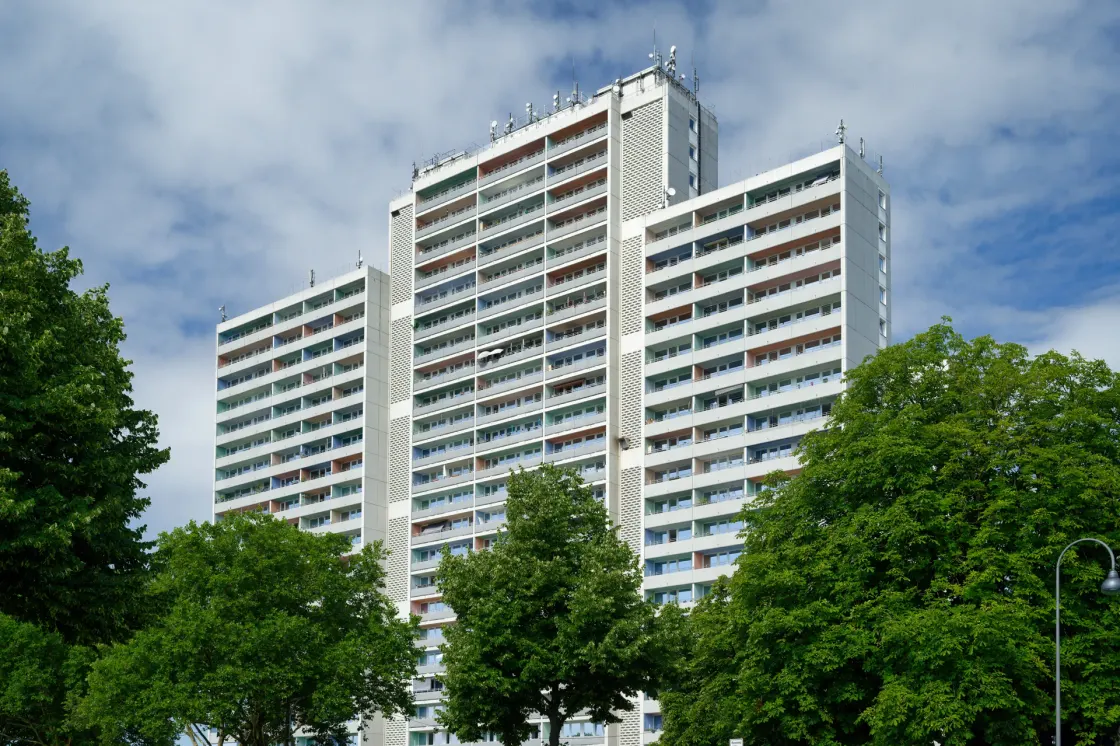 Große Wohnanlage als Beispiel für professionell verwaltete Mehrparteienobjekte